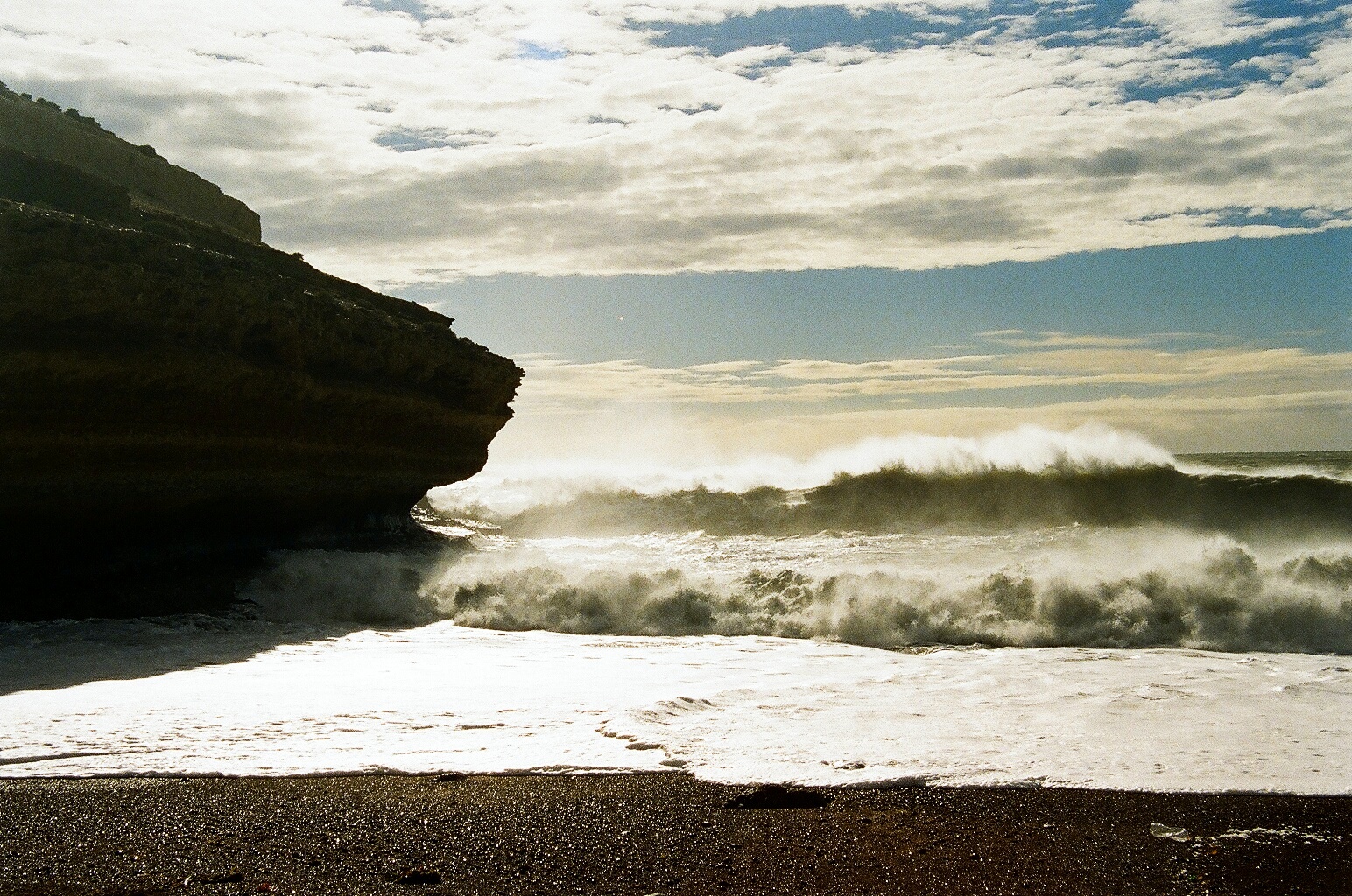 AL SUR DE MI CALLE: Tras el maretazo y el céfiro. Cabo Curioso, Santa Cruz, Argentina