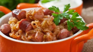 bigos con salchichas