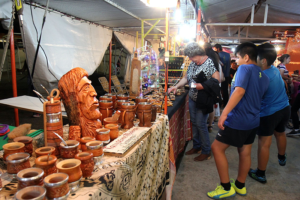 feria-de-artesanos-villa-carlos-paz