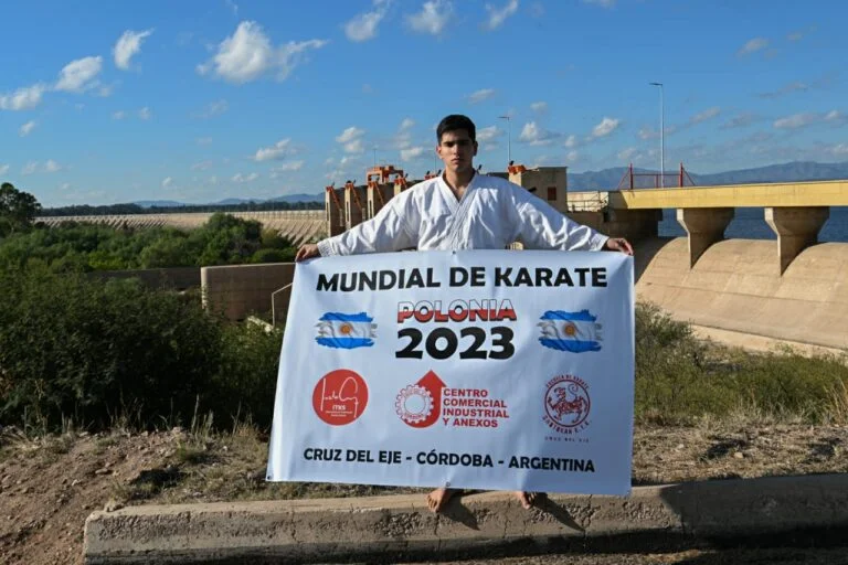 Tomás Arce al mundial de Karate tradicional